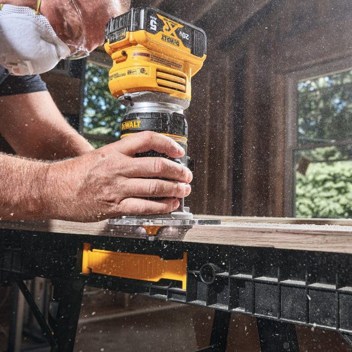 DEWALT 18V XR DCW600N-XJ BRUSHLESS 8MM COMPACT ROUTER - Image 9