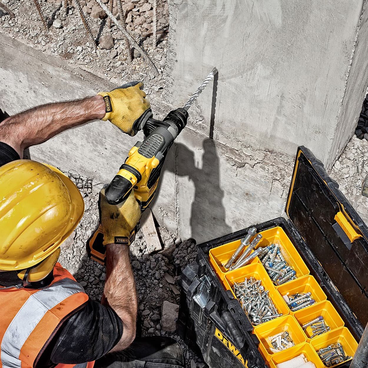 DEWALT DT70835 5PCS SDS PLUS SHANK MASONRY DRILL BIT SET - Image 5