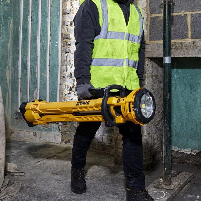 DEWALT 20V XR DCL079 CORDLESS LED TRIPOD LIGHT - Image 12