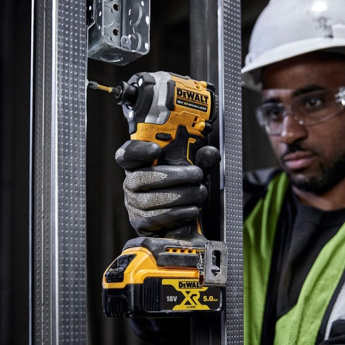DEWALT 20V MAX DCF850D ATOMIC BRUSHLESS IMPACT DRIVER - Image 2