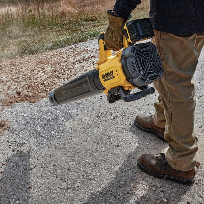 DEWALT 20V DCMBL562N CORDLESS BRUSHLESS BLOWER - Image 8