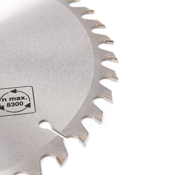 MAKITA TCT CIRCULAR SAW BLADE FOR WOOD 185X20X40T D-50538 - Image 4