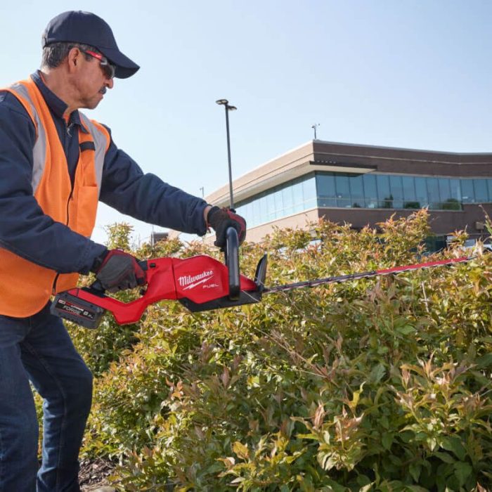 MILWAUKEE M18 FUEL HEDGE 60CM TRIMMER M18 FHET60G2-0 - Image 9