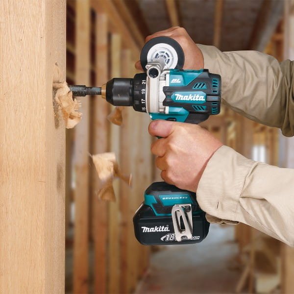 MAKITA DHP486Z 18V 13MM HAMMER DRILL DRIVER - Image 6