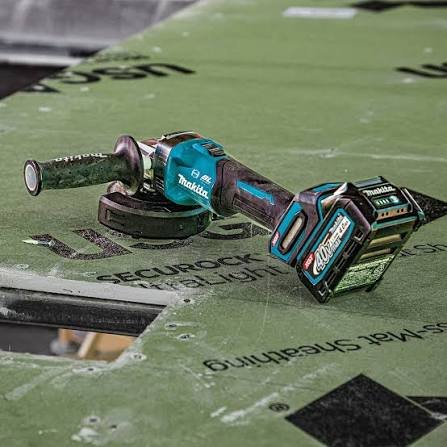 MAKITA GA003GZ 40V MAX 100MM ANGLE GRINDER WITH SLIDE SWITCH - Image 6