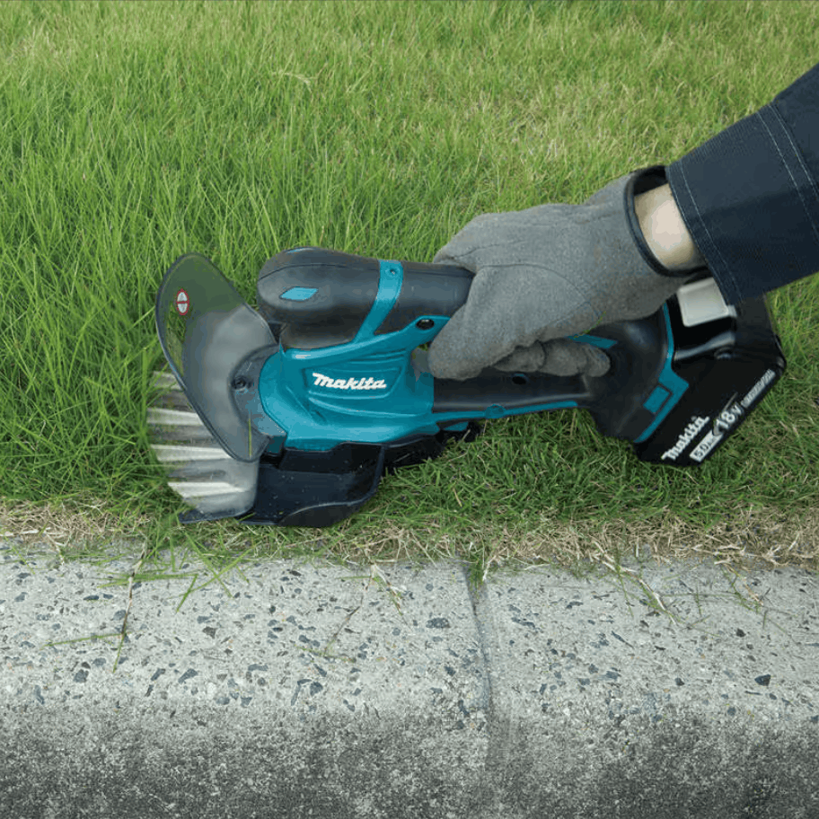 MAKITA UM600DZ 12V MAX 160MM GRASS SHEAR - Image 4