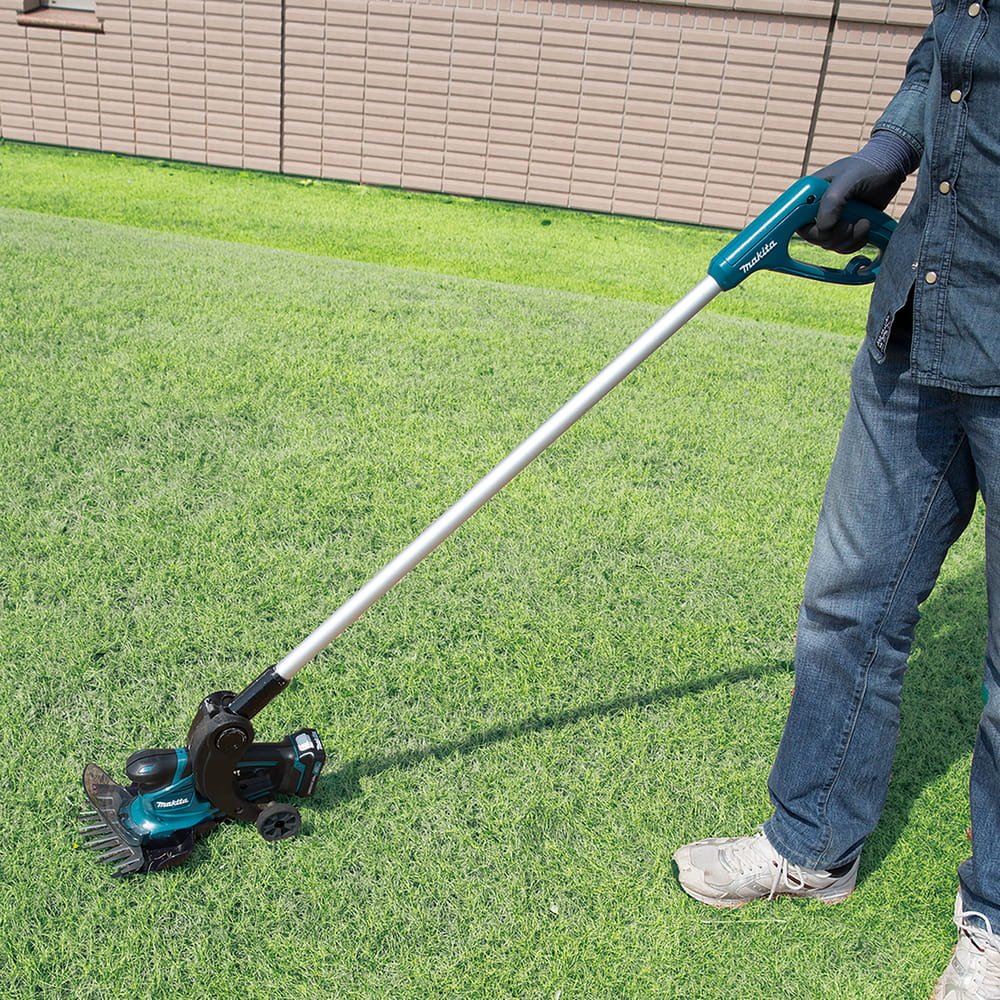 MAKITA UM600DZ 12V MAX 160MM GRASS SHEAR - Image 7